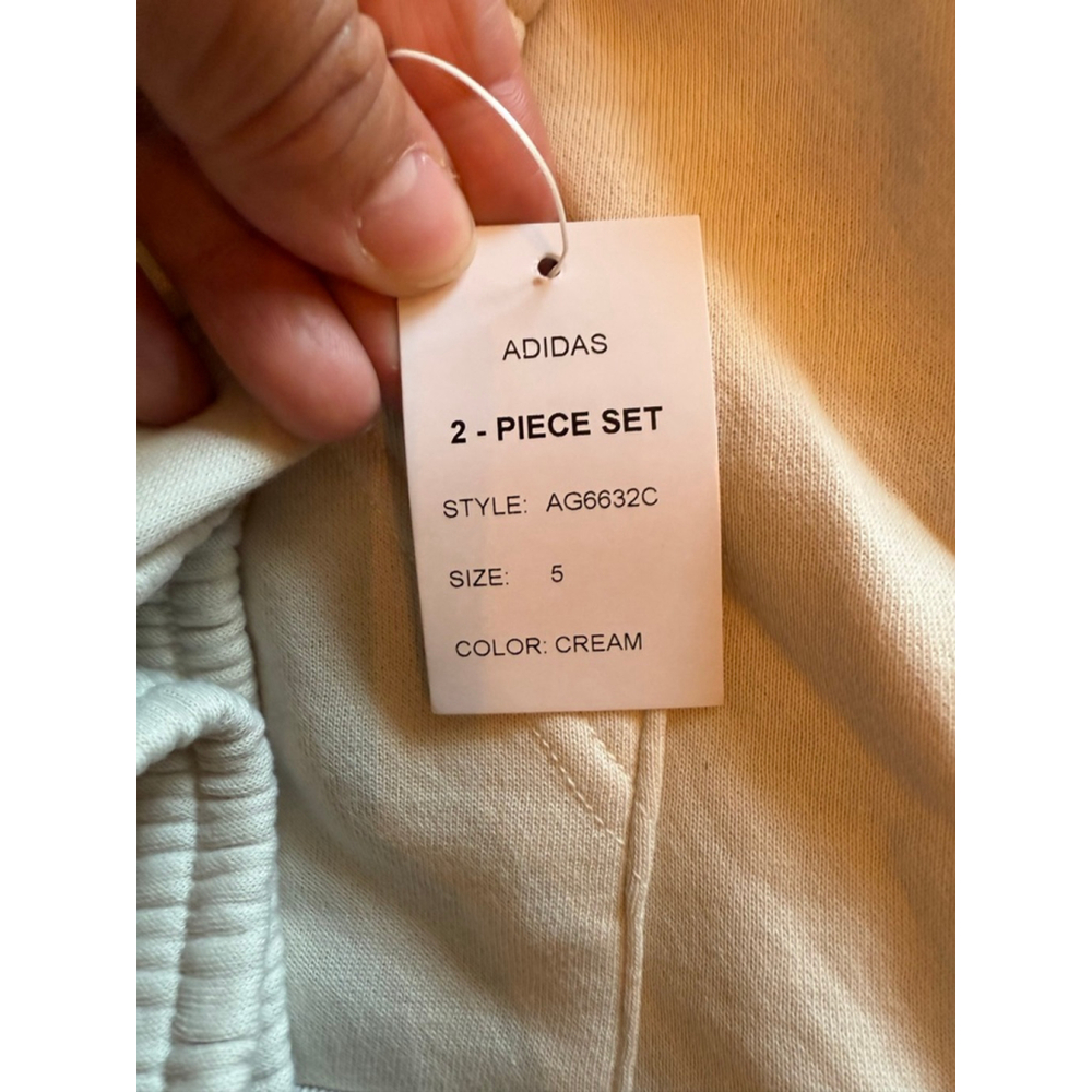 Kids Adidas 2-Piece Hoodie & Jogger Set Size 5 Cream - Picture 12 of 15